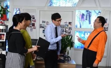 编辑部月总结8篇