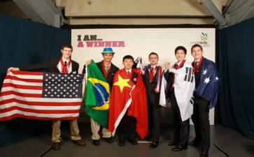 优秀员工获奖感言演讲稿7篇