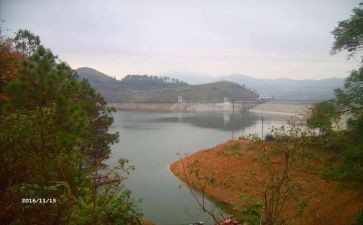 六都寨水库作文7篇