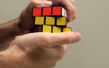 拧魔方的作文7篇