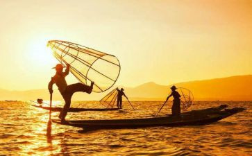 行走在____的路上作文600字优秀7篇